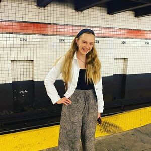 Meet your Posher, Anna